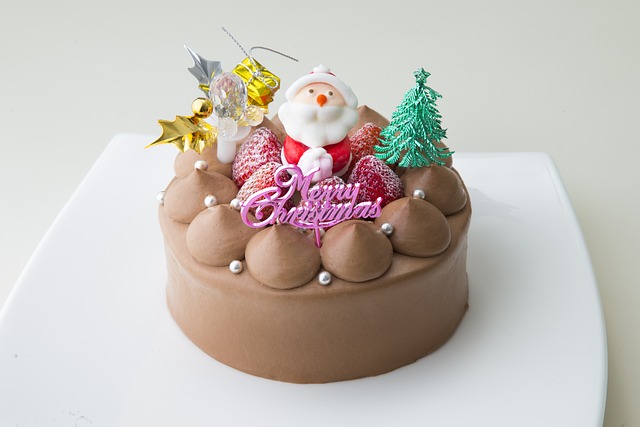 クリスマス用ホールケーキのイメージ画像